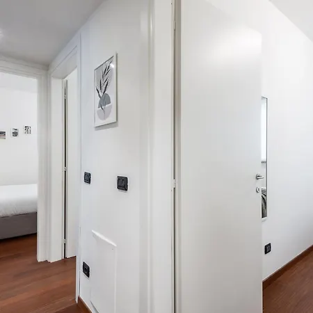 Stayeasy Santagiulia - M3 Metro - Center In 20 Mins Apartman *